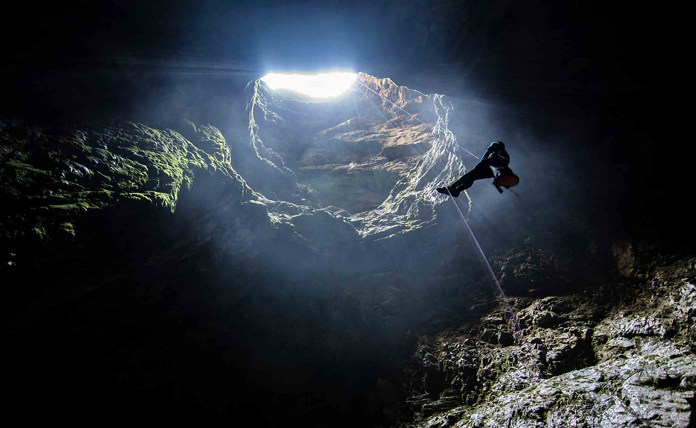 Harwoods Hole abseil